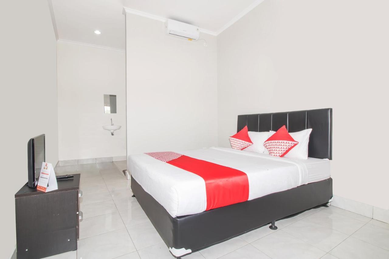 金巴兰 Oyo 2984 Berlian House Ungasan酒店 外观 照片